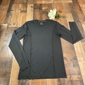 NWOT Jockey Thermals Black Long Sleeve Performance Tee